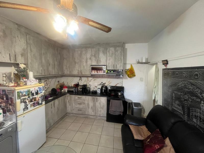 2 Bedroom Property for Sale in Parow Western Cape